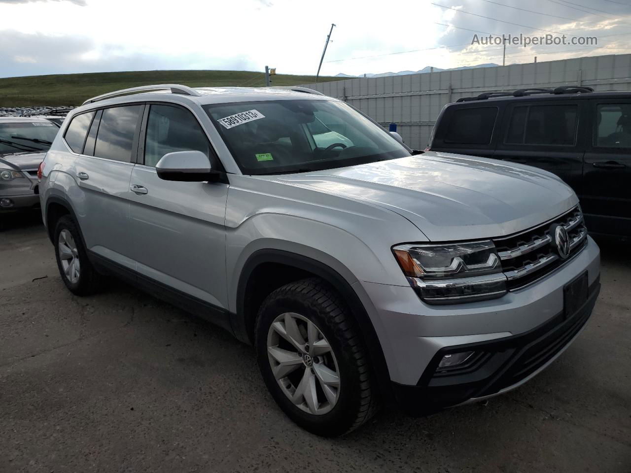 2018 Volkswagen Atlas Se Silver vin: 1V2LR2CAXJC550209