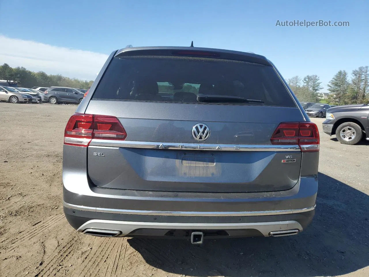 2018 Volkswagen Atlas Sel Gray vin: 1V2MR2CA7JC561043