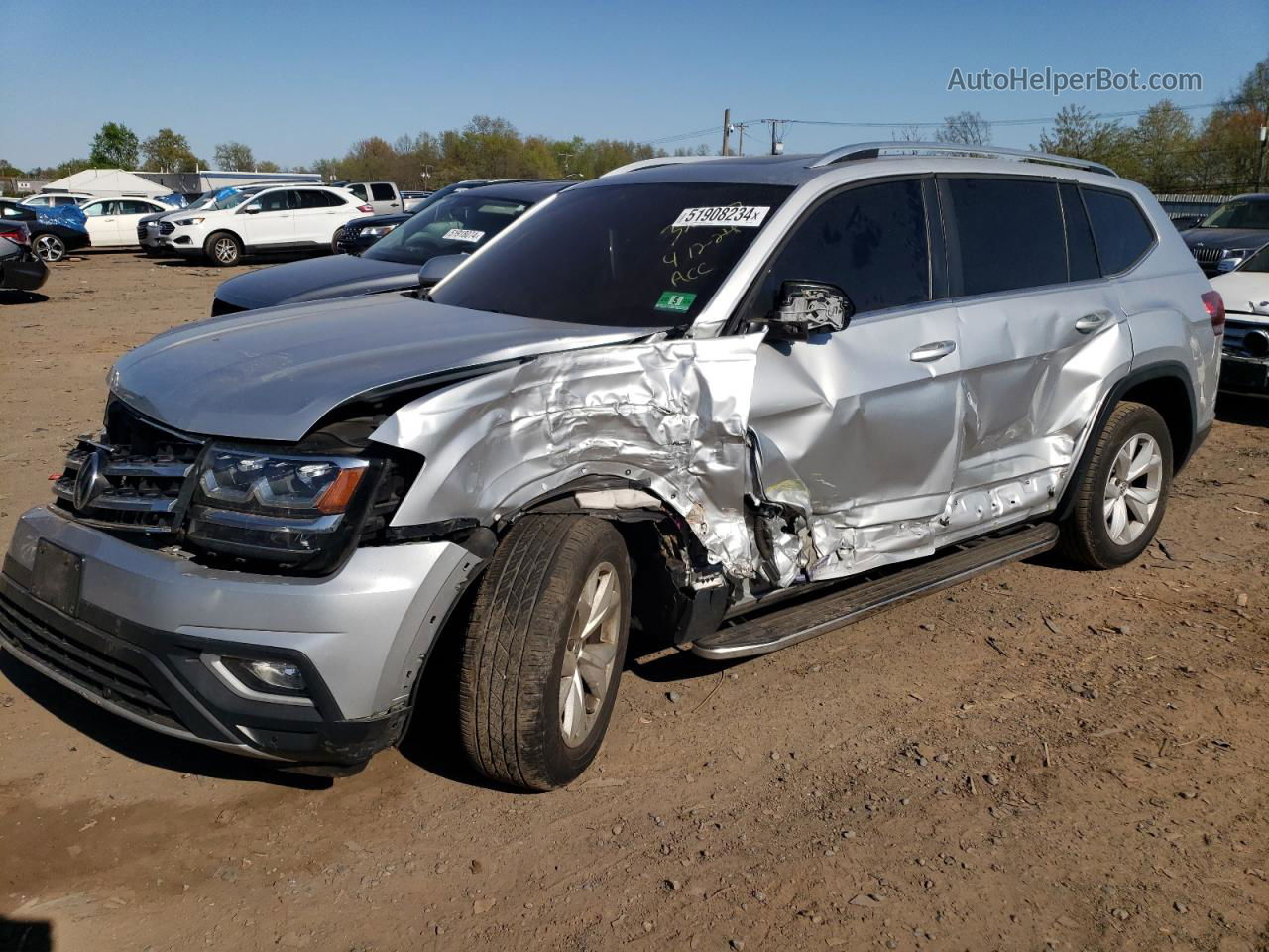 2018 Volkswagen Atlas Sel Silver vin: 1V2MR2CA9JC564008