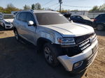 2018 Volkswagen Atlas Sel Серебряный vin: 1V2MR2CA9JC564008