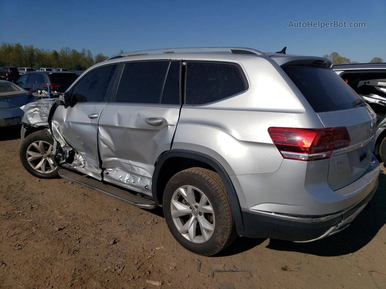 2018 Volkswagen Atlas Sel Silver vin: 1V2MR2CA9JC564008