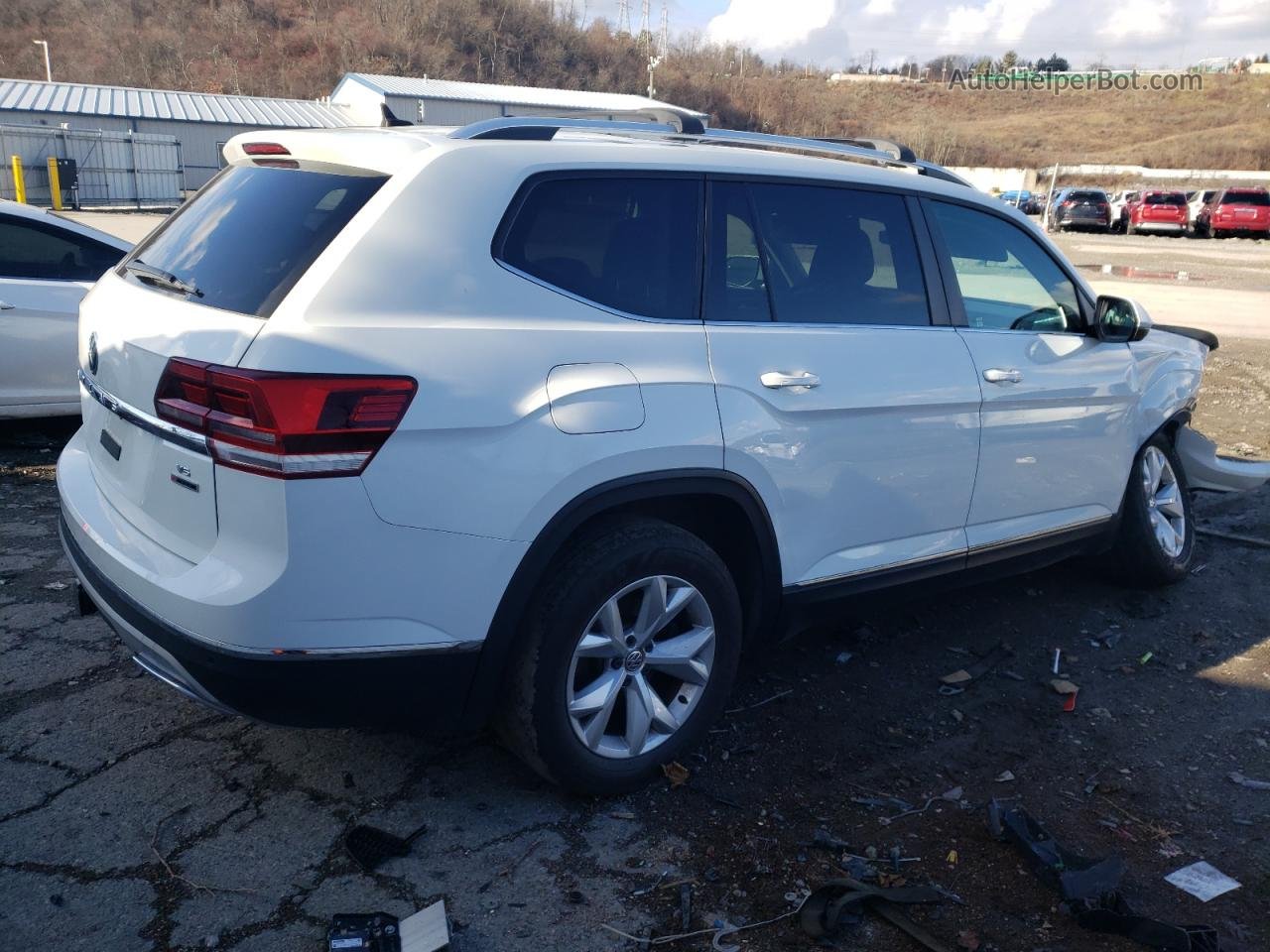 2018 Volkswagen Atlas Sel White vin: 1V2MR2CAXJC535732