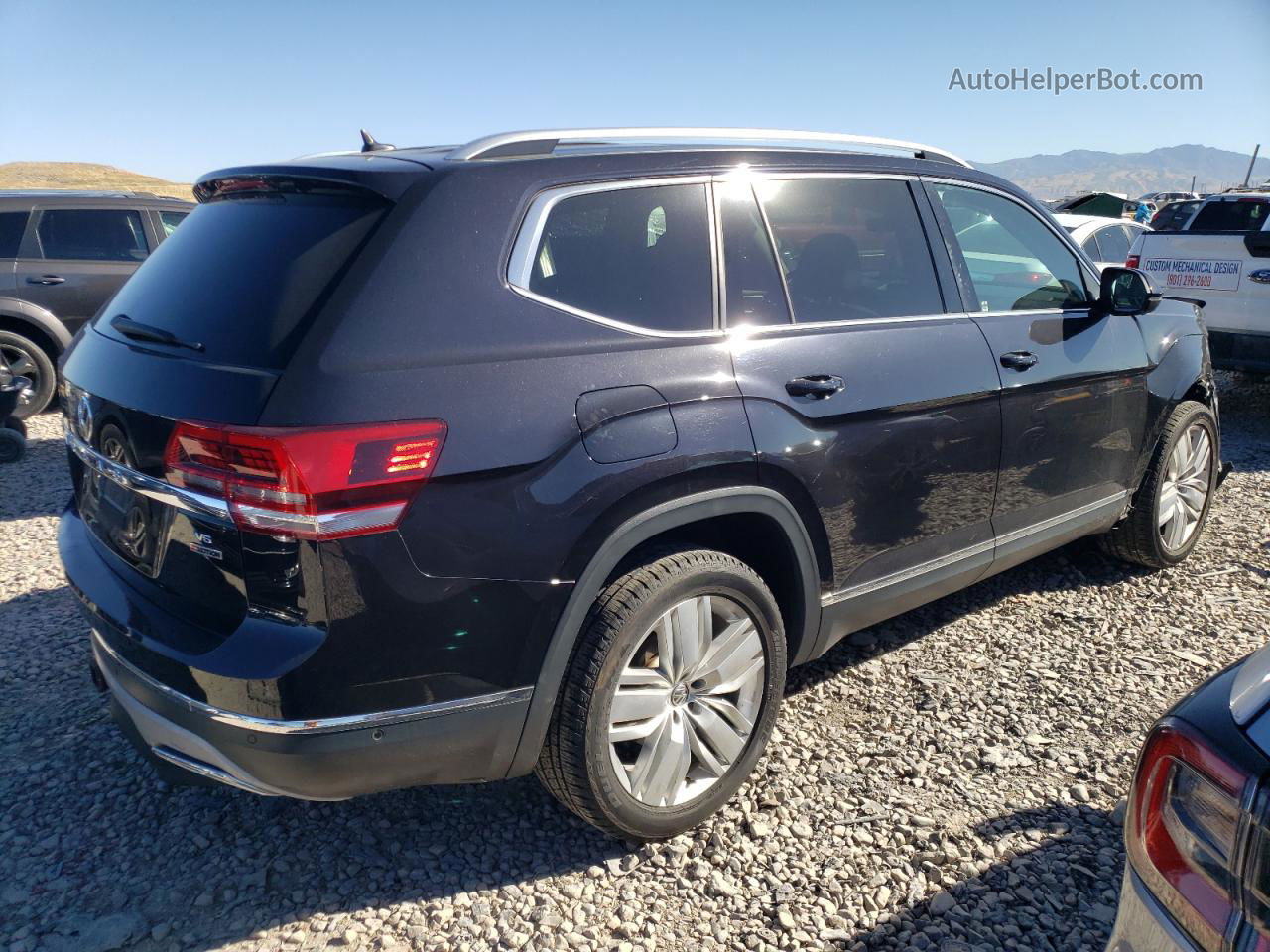 2018 Volkswagen Atlas Sel Premium Черный vin: 1V2NR2CA6JC503705