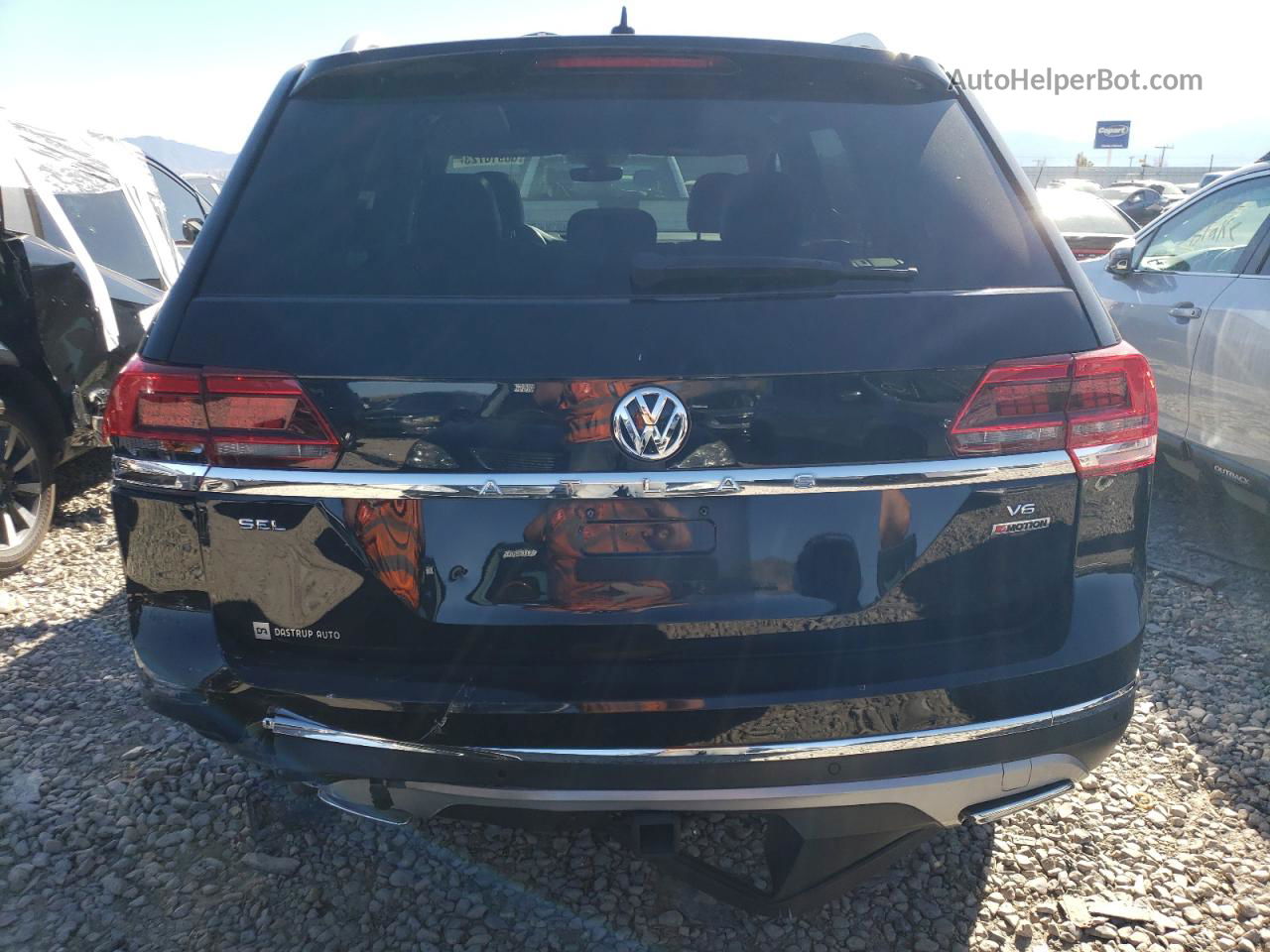 2018 Volkswagen Atlas Sel Premium Черный vin: 1V2NR2CA6JC503705