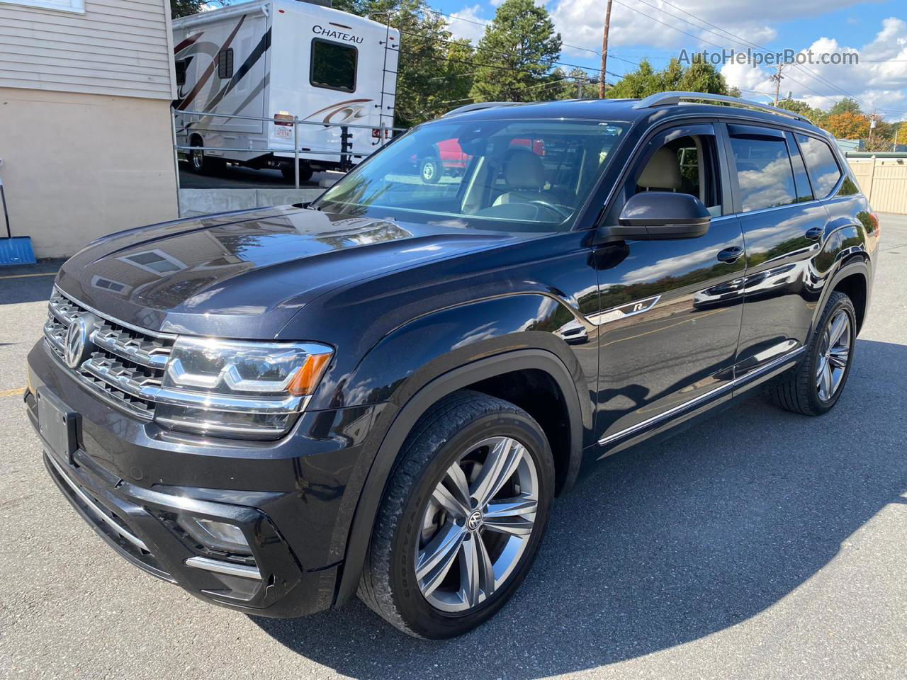 2018 Volkswagen Atlas Se Black vin: 1V2PR2CA4JC536050