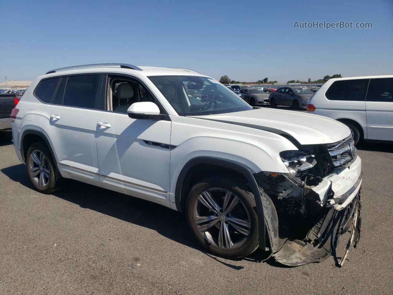 2018 Volkswagen Atlas Se White vin: 1V2PR2CA6JC524711