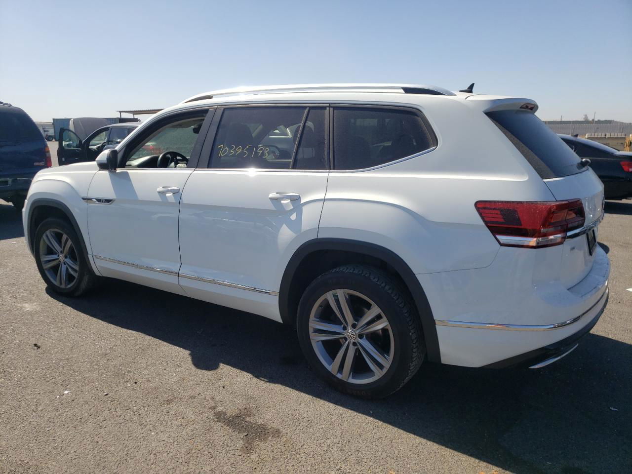 2018 Volkswagen Atlas Se Белый vin: 1V2PR2CA6JC524711