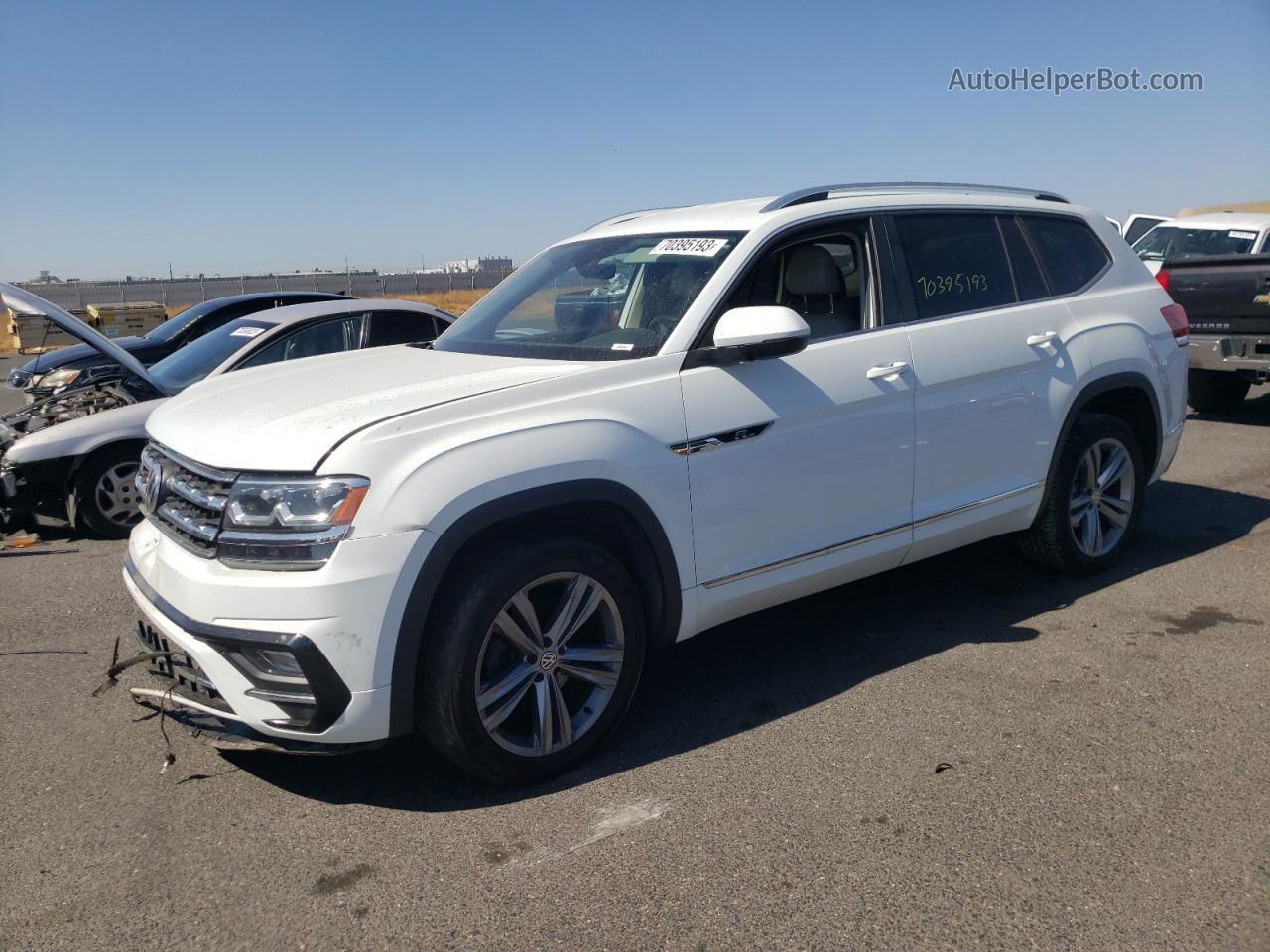 2018 Volkswagen Atlas Se White vin: 1V2PR2CA6JC524711