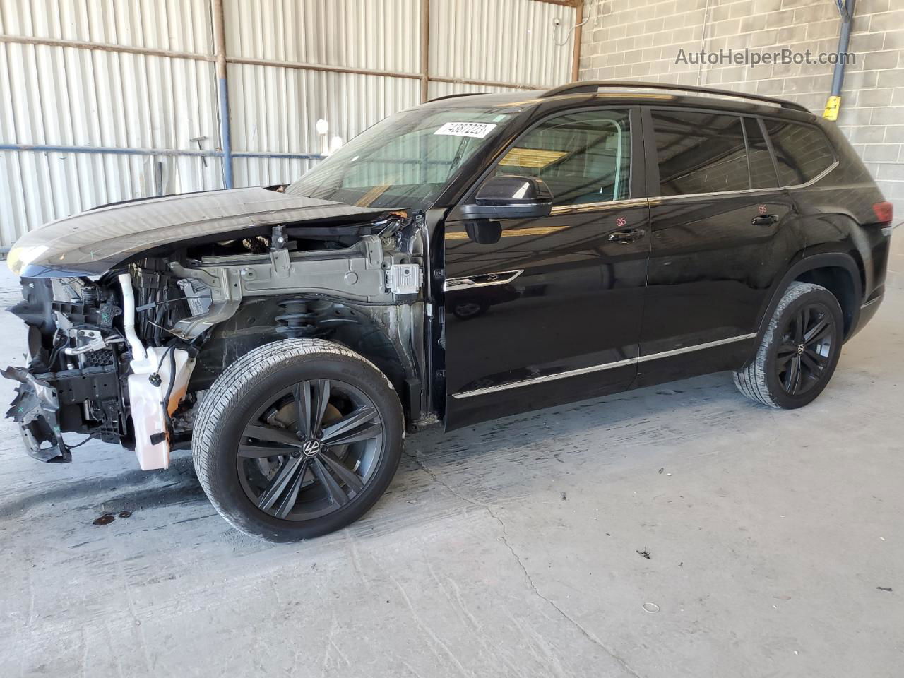 2021 Volkswagen Atlas Se Черный vin: 1V2RR2CA0MC572752