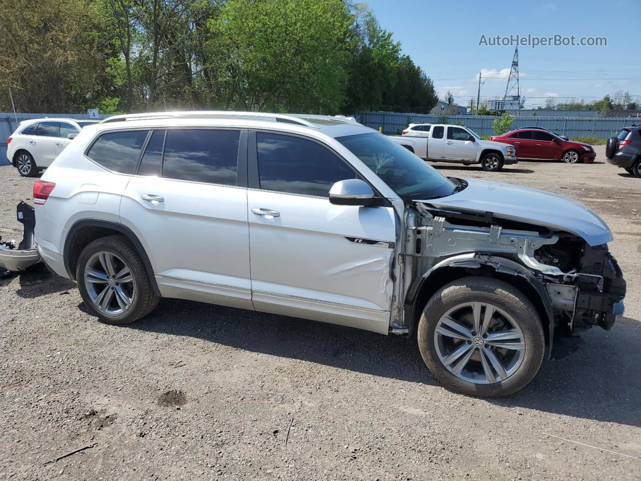 2018 Volkswagen Atlas Sel Silver vin: 1V2RR2CA3JC579397