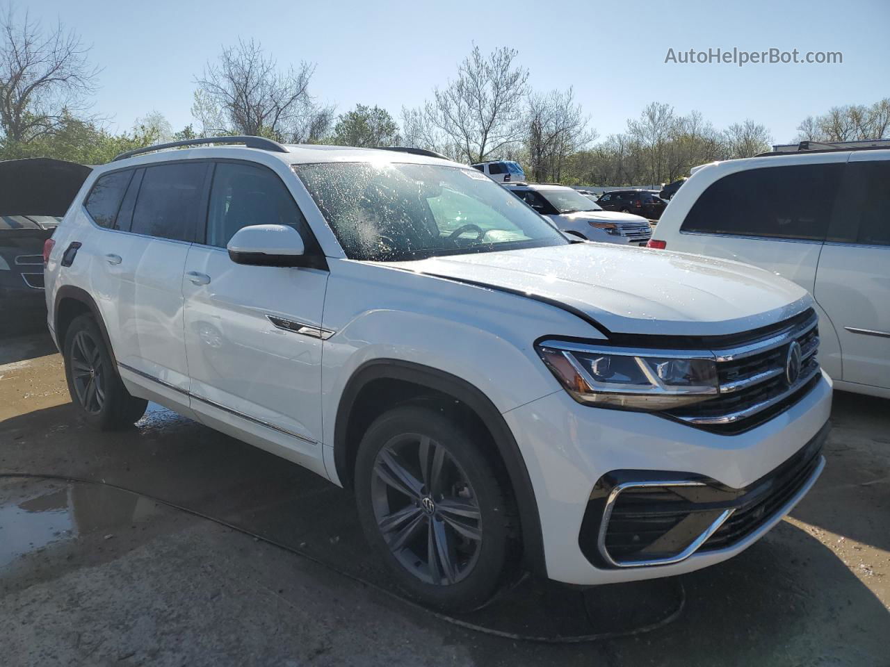 2021 Volkswagen Atlas Se Белый vin: 1V2RR2CAXMC587873