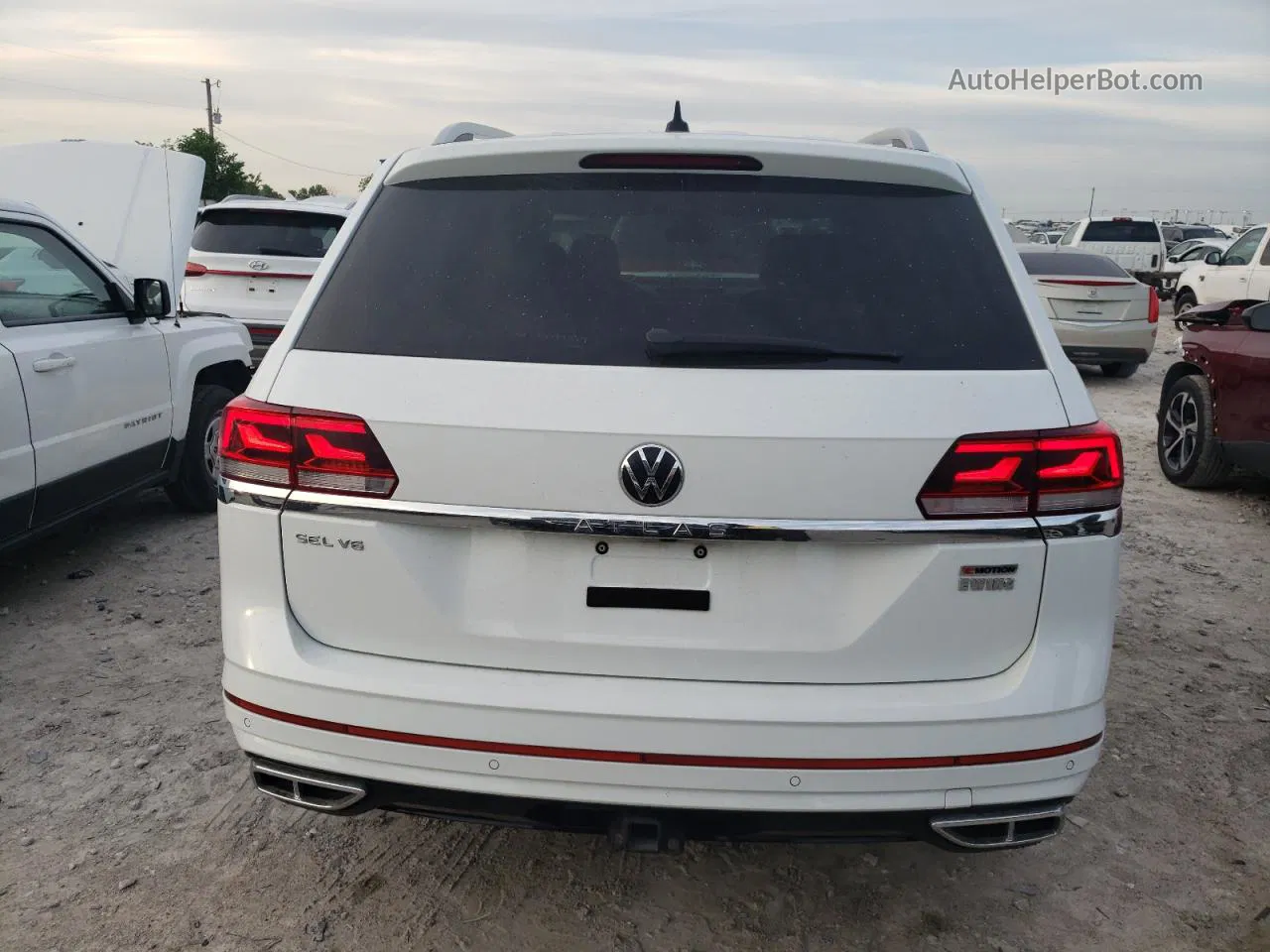 2021 Volkswagen Atlas Sel R-line White vin: 1V2SR2CA2MC556246