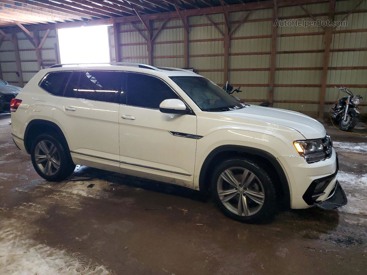 2018 Volkswagen Atlas Execline White vin: 1V2TR2CA0JC530938