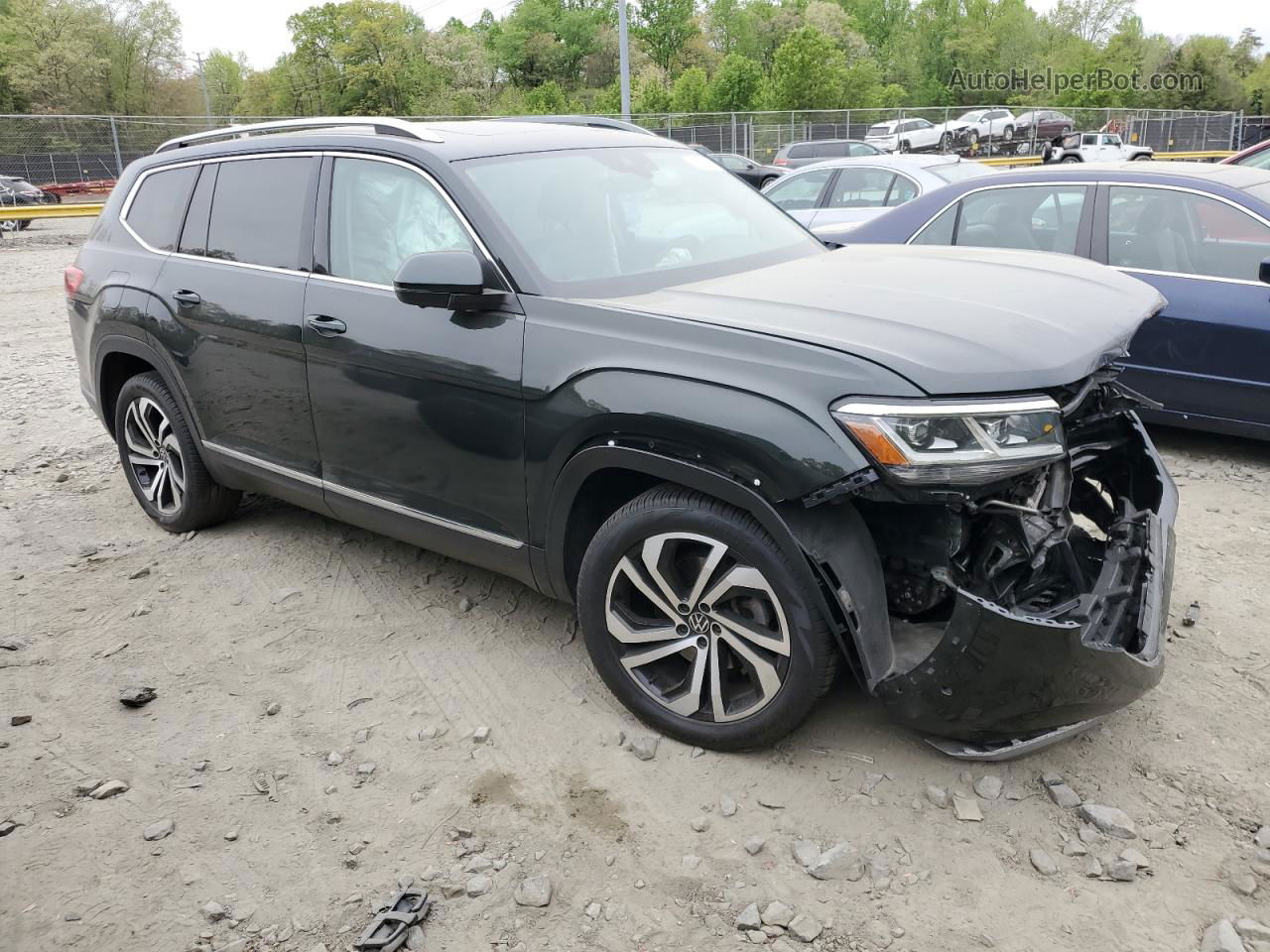 2021 Volkswagen Atlas Sel Premium Зеленый vin: 1V2TR2CA5MC500399