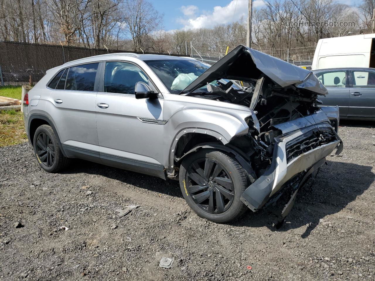 2021 Volkswagen Atlas Cross Sport Se Silver vin: 1V2WC2CA9MC239390