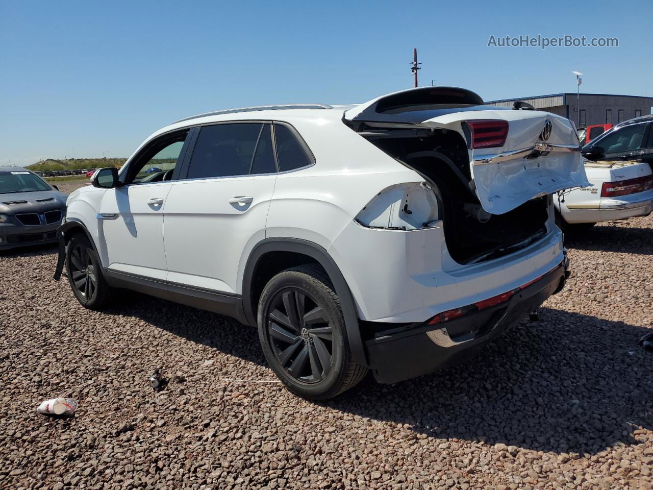 2021 Volkswagen Atlas Cross Sport Se White vin: 1V2WE2CA4MC240232