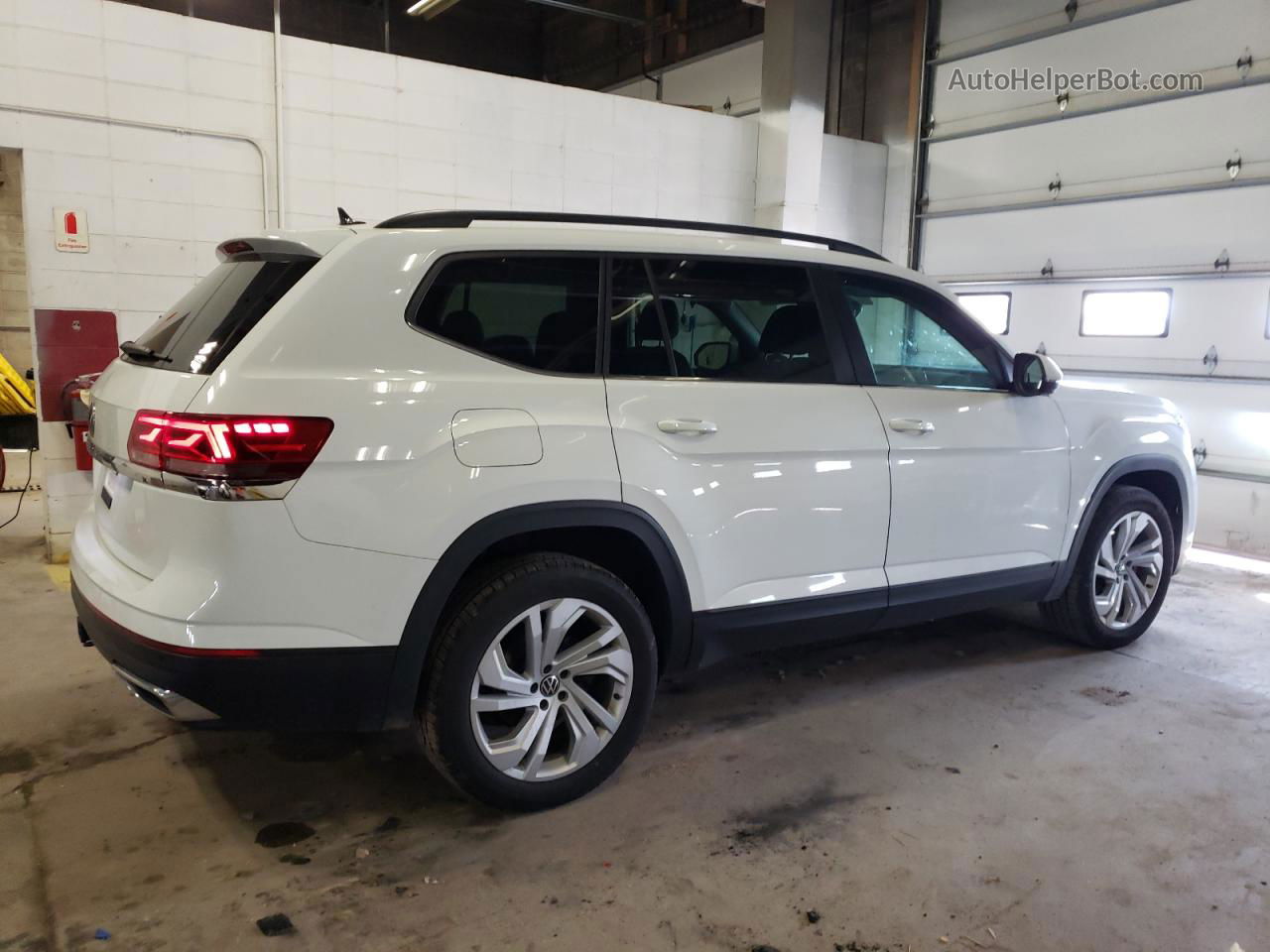 2021 Volkswagen Atlas Se Белый vin: 1V2WR2CAXMC566105