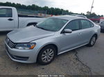 2012 Volkswagen Passat 2.5l S Серебряный vin: 1VWAH7A34CC108636