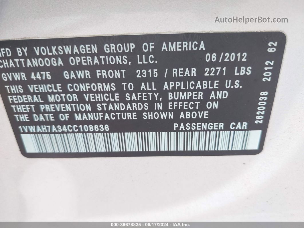 2012 Volkswagen Passat 2.5l S Серебряный vin: 1VWAH7A34CC108636