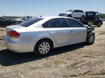 2013 Volkswagen Passat S Silver vin: 1VWAH7A34DC039514