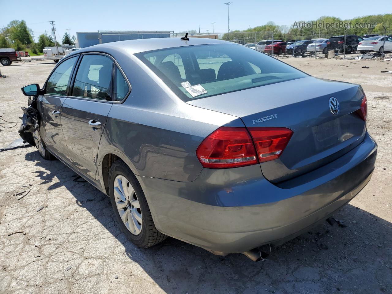 2013 Volkswagen Passat S Gray vin: 1VWAH7A35DC015528