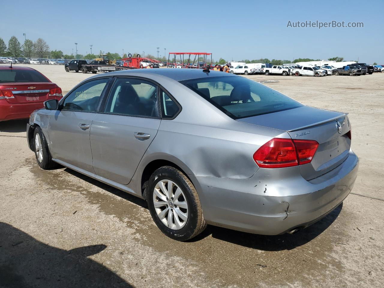 2013 Volkswagen Passat S Silver vin: 1VWAH7A35DC060212