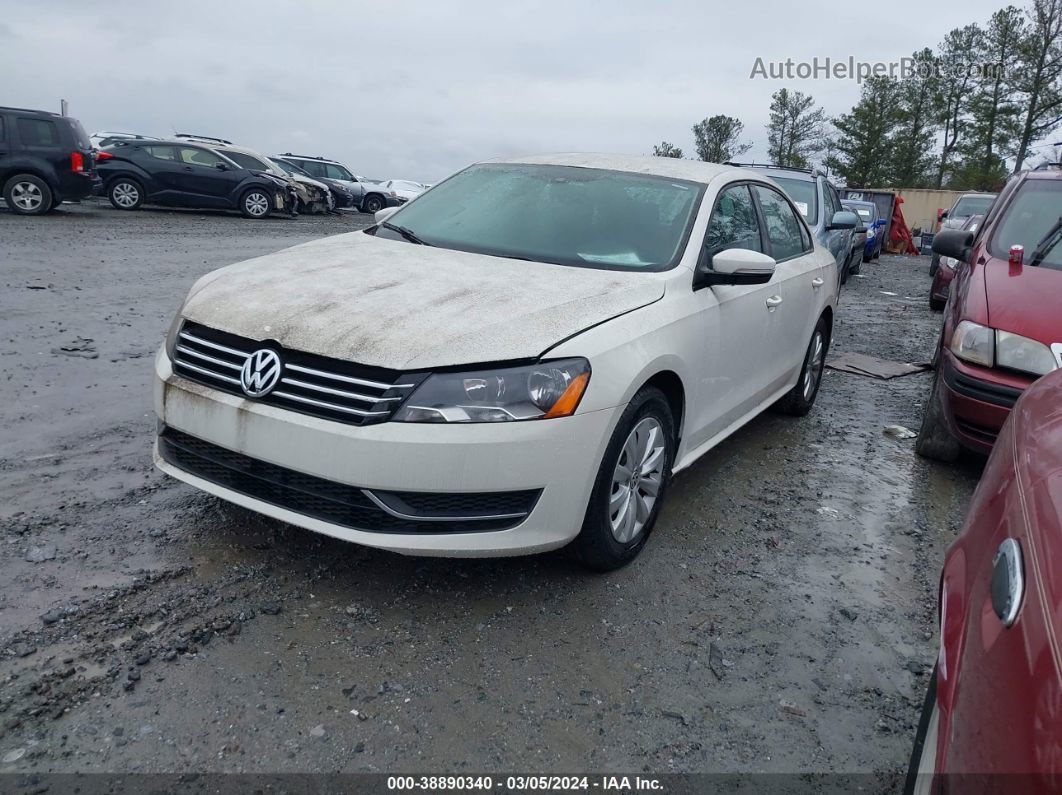 2013 Volkswagen Passat 2.5l S White vin: 1VWAH7A35DC076555