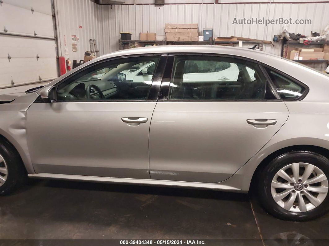 2013 Volkswagen Passat 2.5l S Silver vin: 1VWAH7A35DC098572