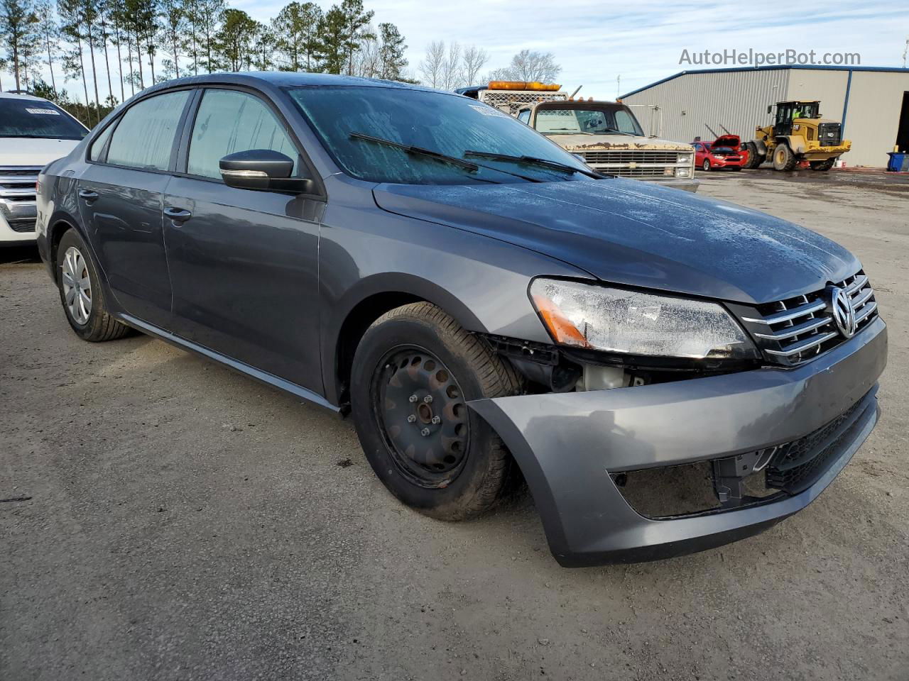 2013 Volkswagen Passat S Gray vin: 1VWAH7A35DC131246