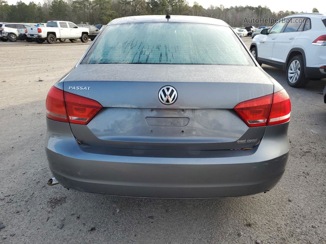 2013 Volkswagen Passat S Gray vin: 1VWAH7A35DC131246