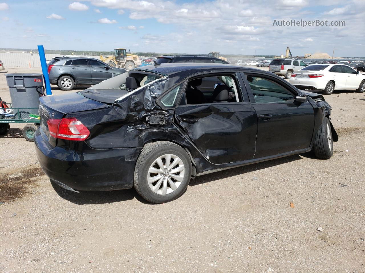 2013 Volkswagen Passat S Black vin: 1VWAH7A38DC058406