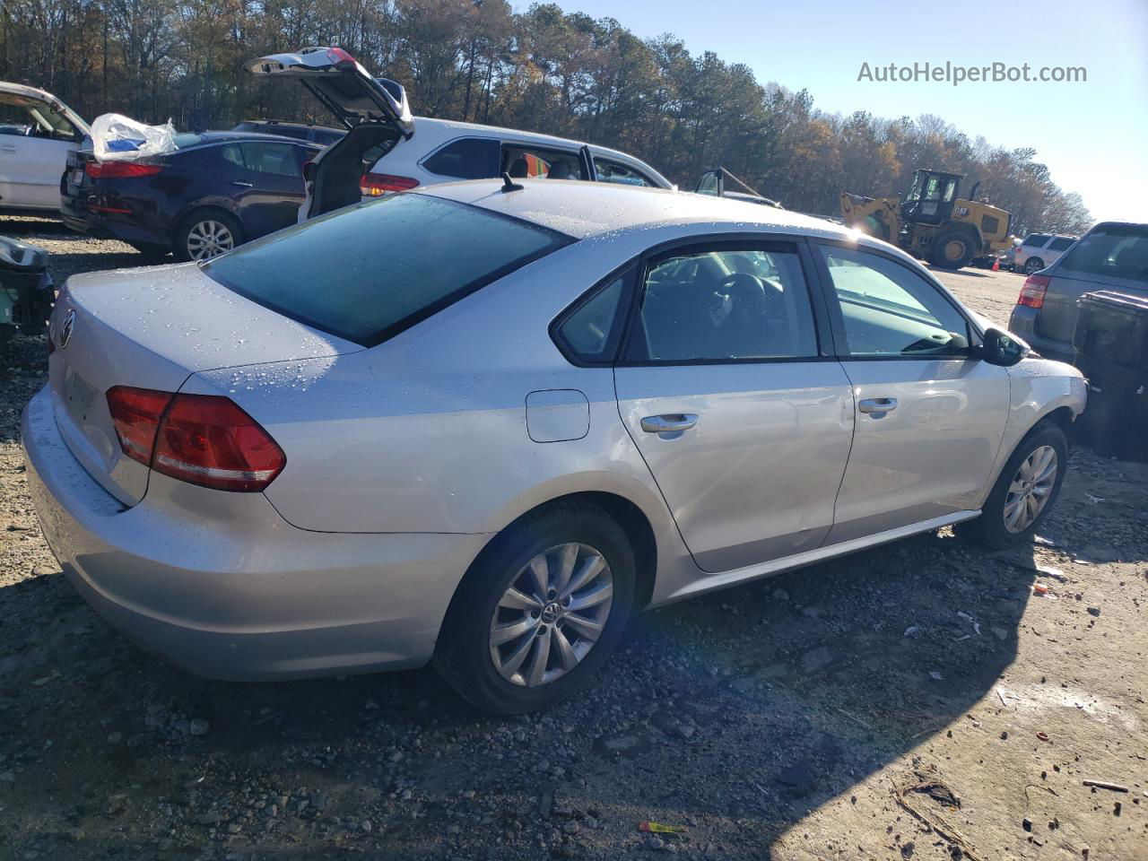 2012 Volkswagen Passat S Silver vin: 1VWAH7A39CC051561