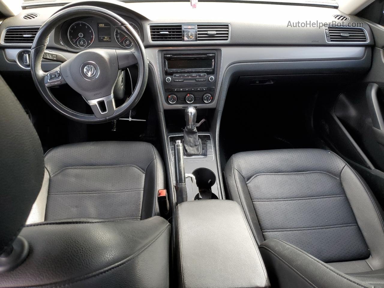 2014 Volkswagen Passat S Черный vin: 1VWAP7A30EC020401