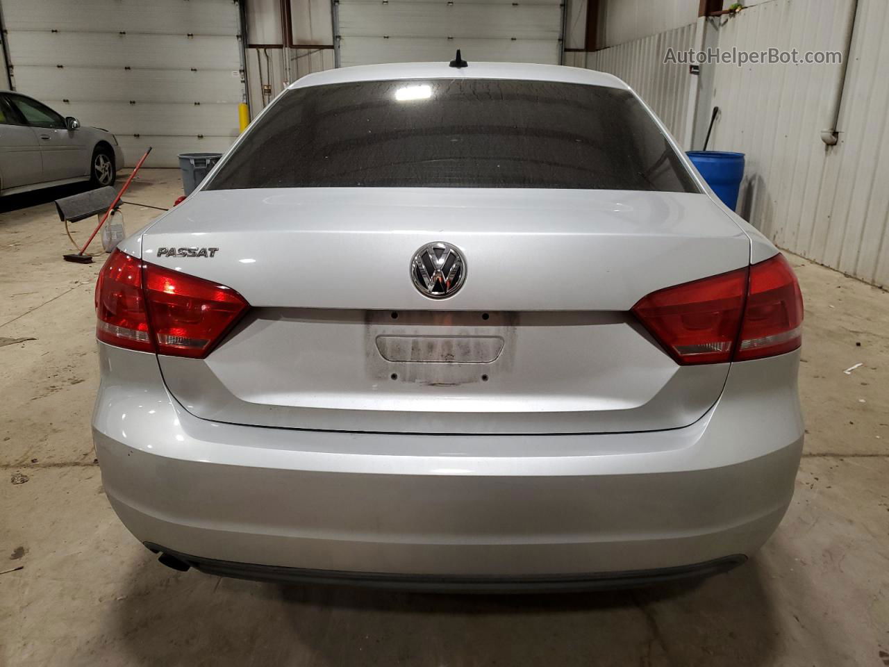 2014 Volkswagen Passat S Silver vin: 1VWAP7A31EC026451