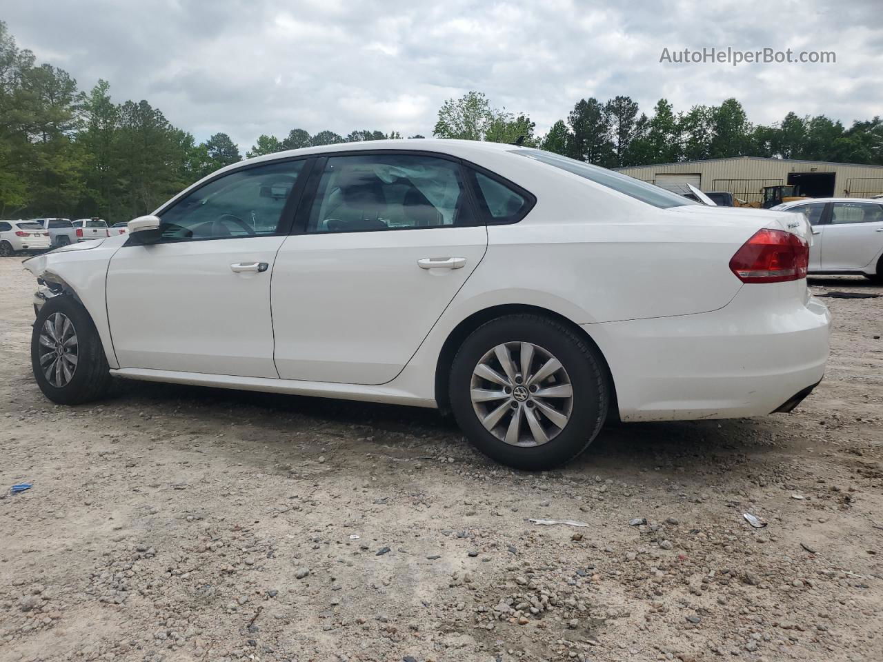 2012 Volkswagen Passat S White vin: 1VWAP7A32CC075168