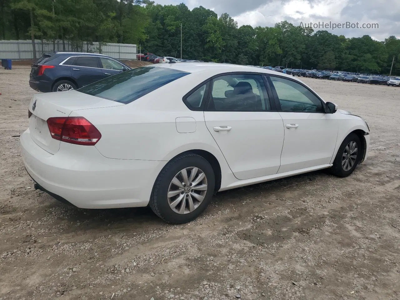 2012 Volkswagen Passat S White vin: 1VWAP7A32CC075168