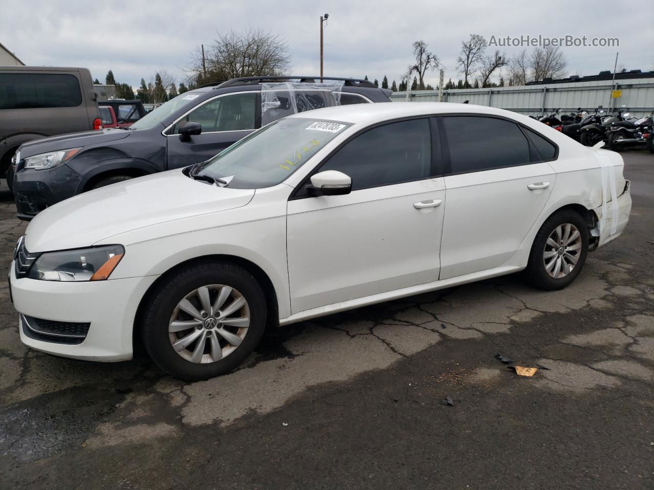 2014 Volkswagen Passat S White vin: 1VWAP7A32EC009786