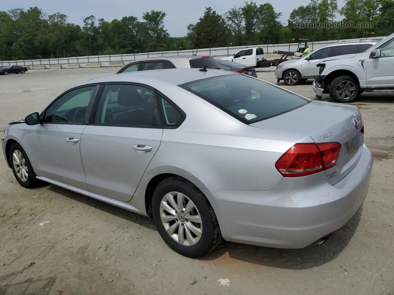 2012 Volkswagen Passat S Silver vin: 1VWAP7A33CC014704