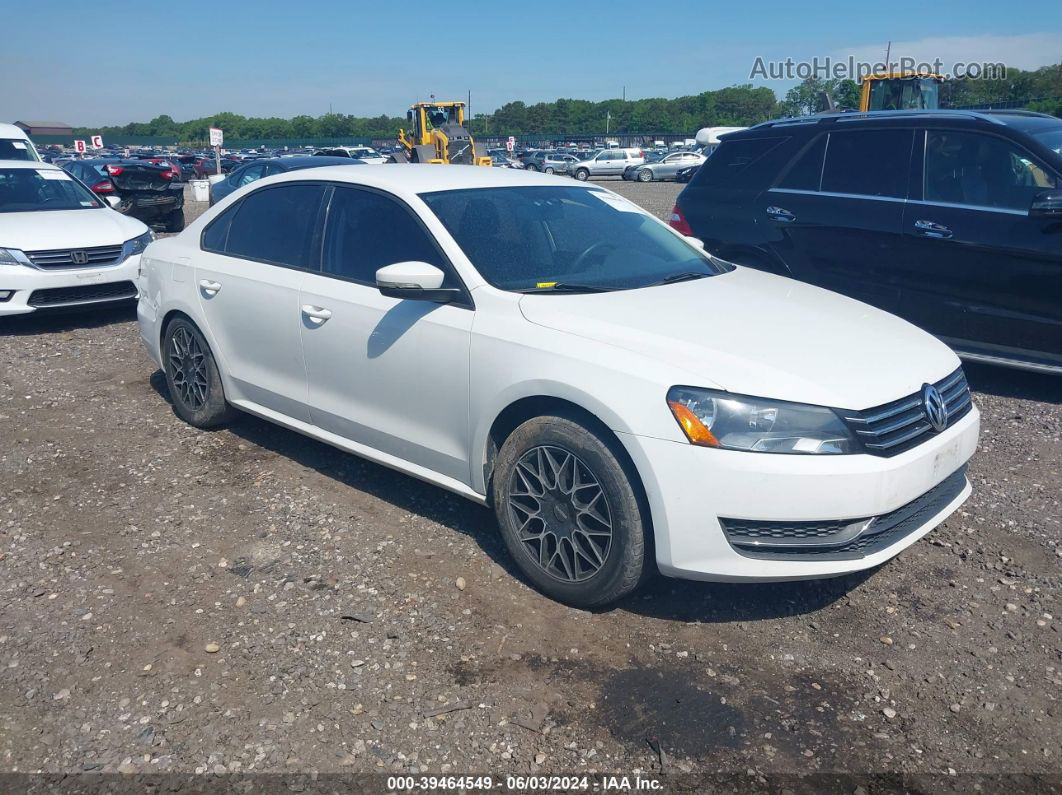 2013 Volkswagen Passat 2.5l S White vin: 1VWAP7A33DC130504