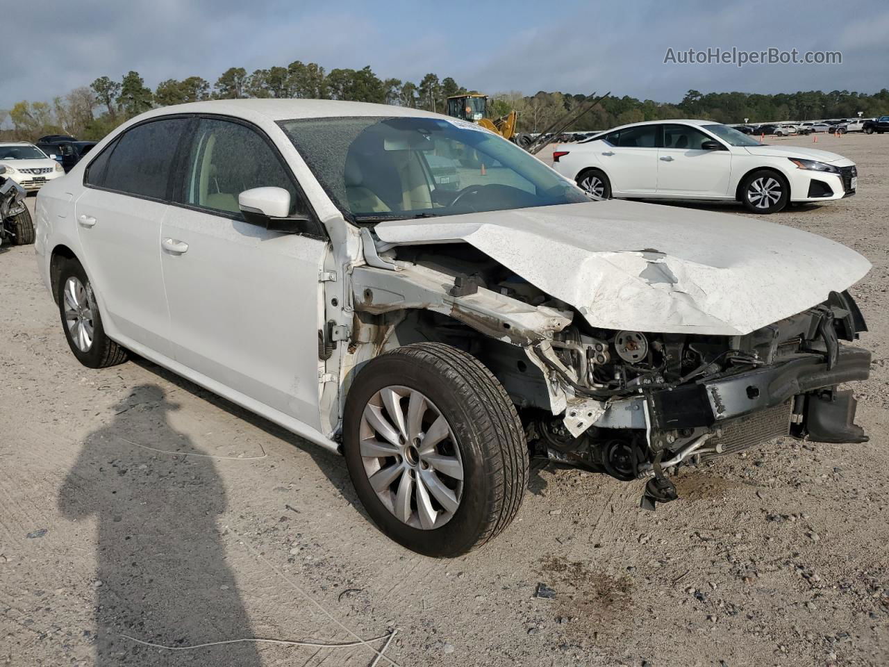 2014 Volkswagen Passat S White vin: 1VWAP7A33EC017881