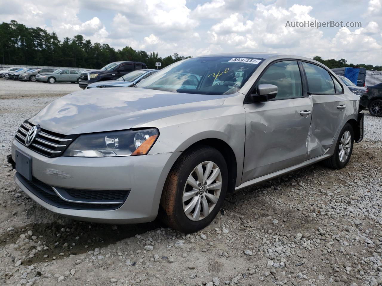 2013 Volkswagen Passat S Silver vin: 1VWAP7A34DC084925