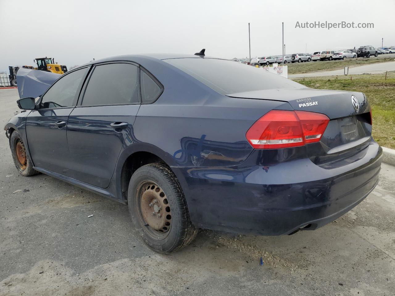 2014 Volkswagen Passat S Синий vin: 1VWAP7A34EC024340