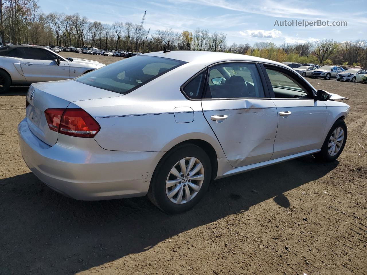 2012 Volkswagen Passat S Silver vin: 1VWAP7A35CC007981