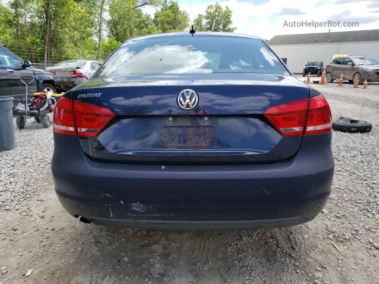 2012 Volkswagen Passat S Blue vin: 1VWAP7A35CC072829