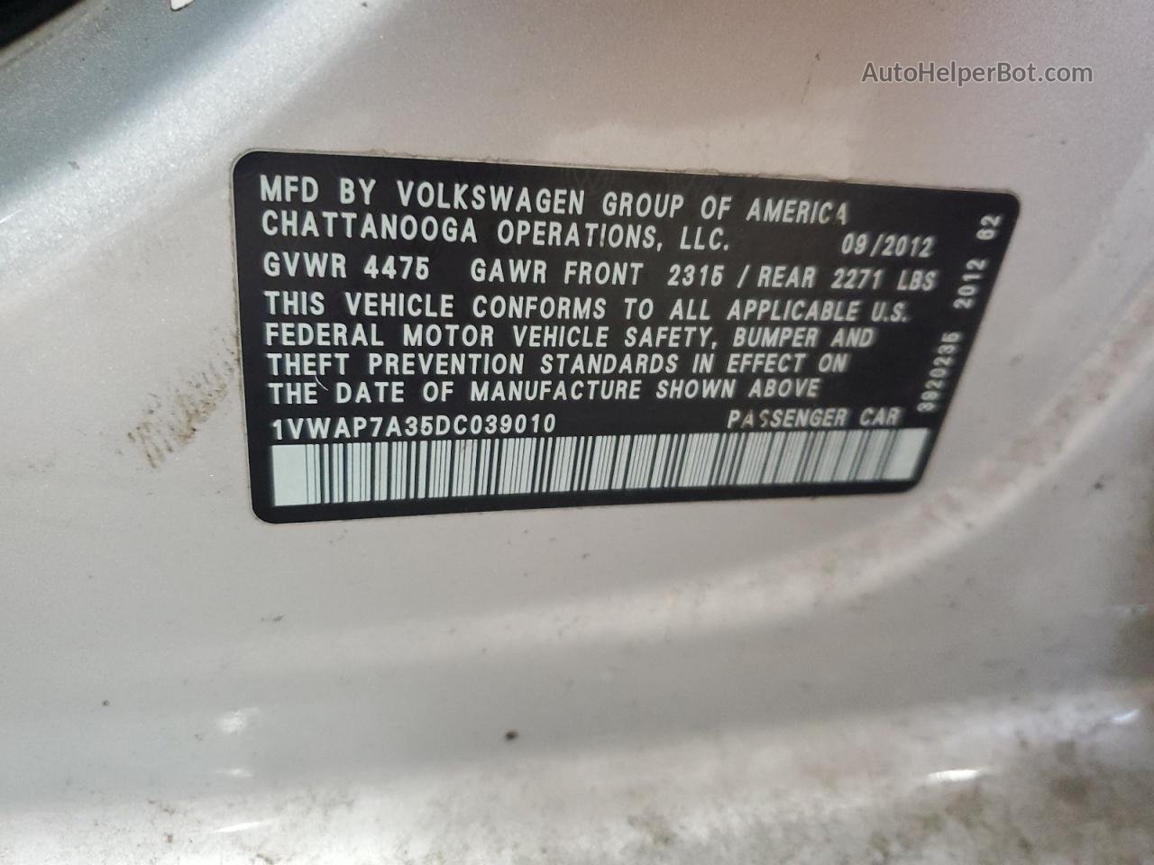 2013 Volkswagen Passat S Silver vin: 1VWAP7A35DC039010