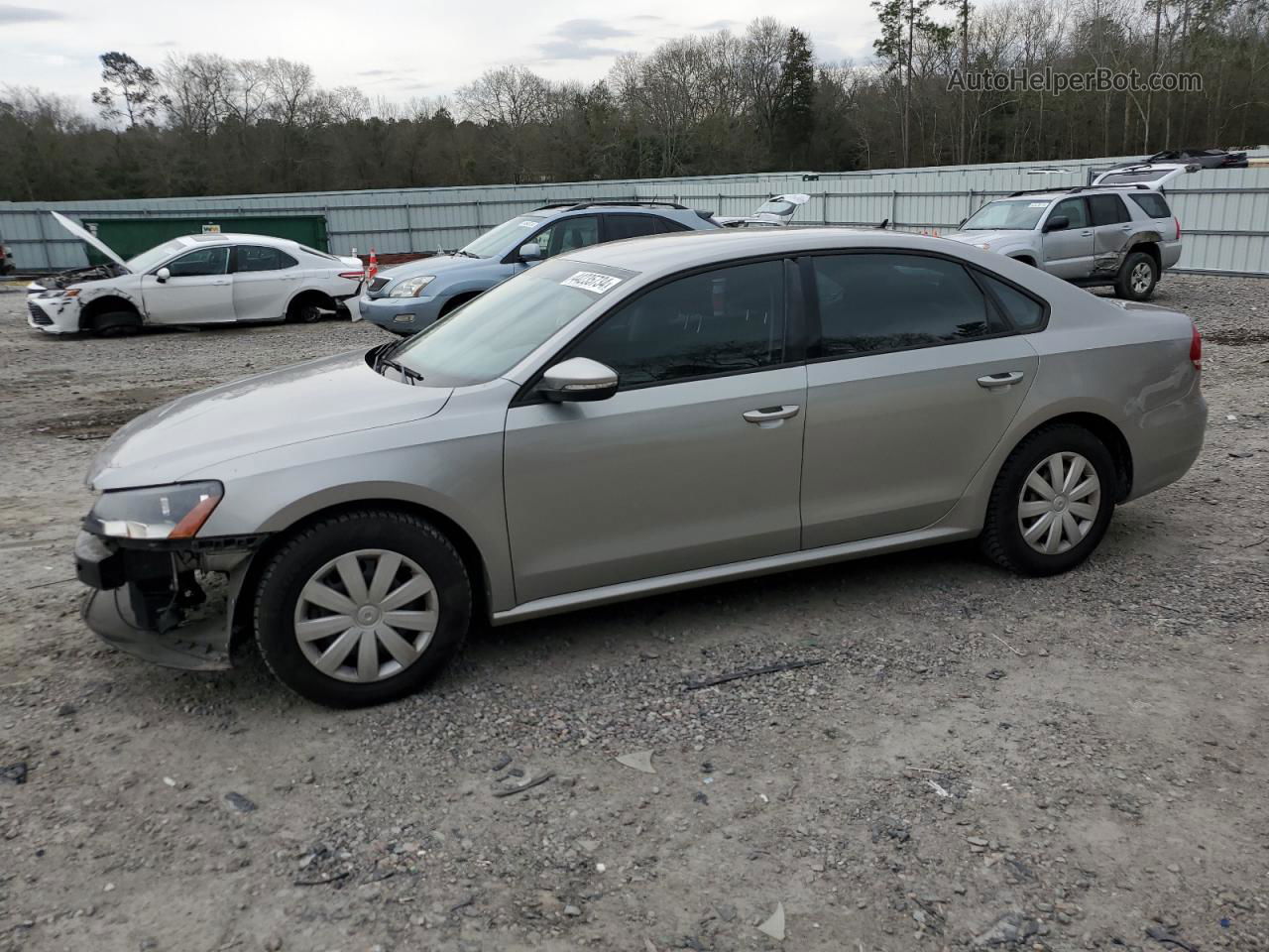 2012 Volkswagen Passat S Silver vin: 1VWAP7A36CC021257