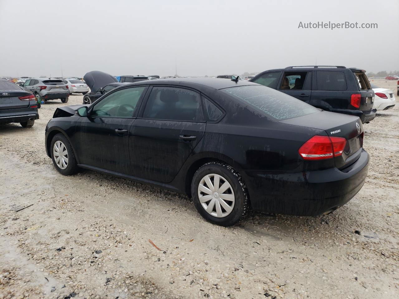 2012 Volkswagen Passat S Черный vin: 1VWAP7A37CC008324