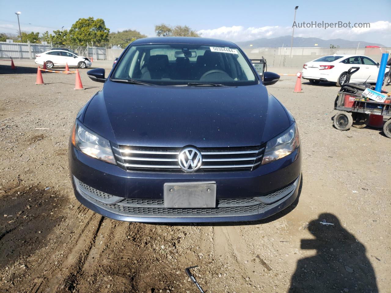 2012 Volkswagen Passat S Синий vin: 1VWAP7A37CC017945