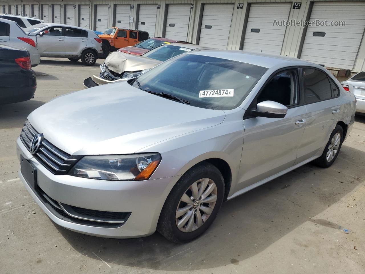 2013 Volkswagen Passat S Silver vin: 1VWAP7A37DC080657