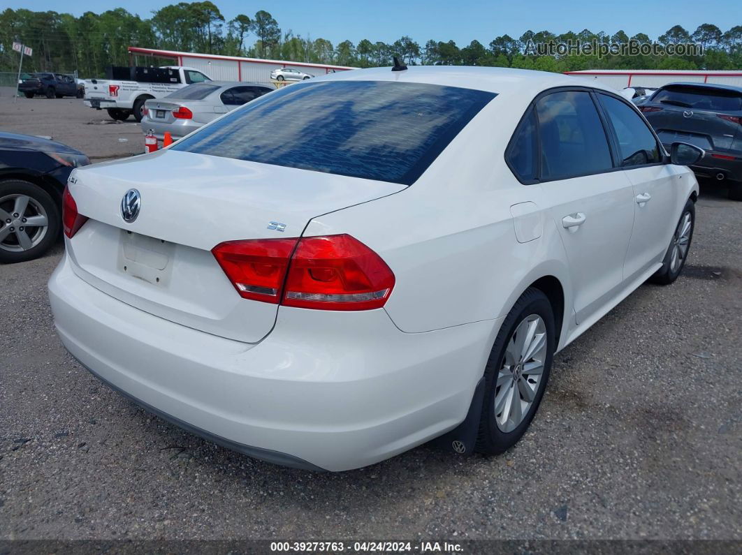 2012 Volkswagen Passat 2.5l S White vin: 1VWAP7A38CC068385